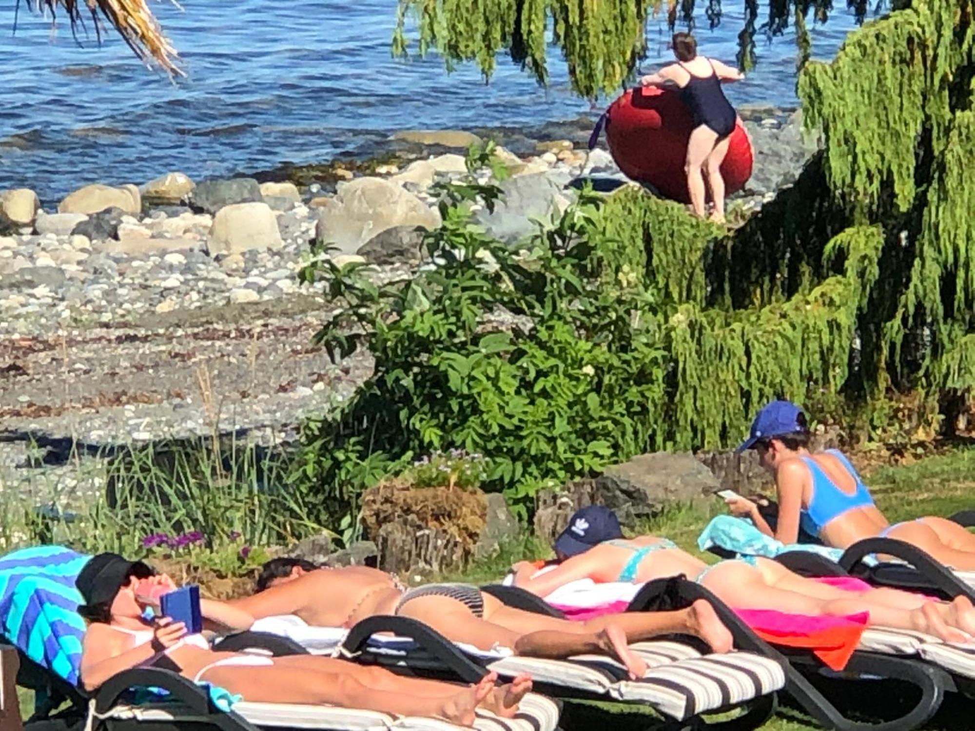 Qualicum Breeze Beach Resort Bowser Luaran gambar