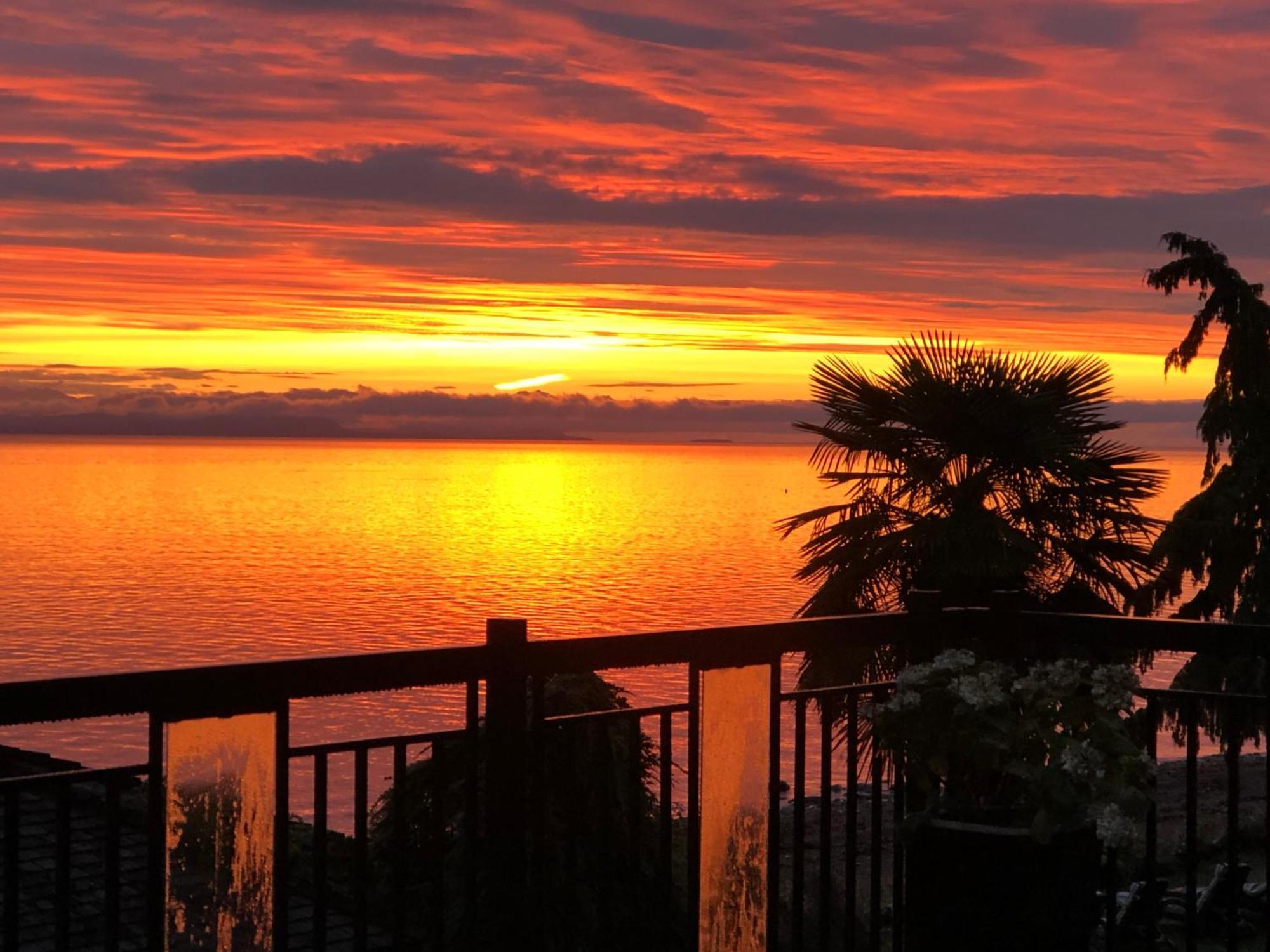 Qualicum Breeze Beach Resort Bowser Luaran gambar